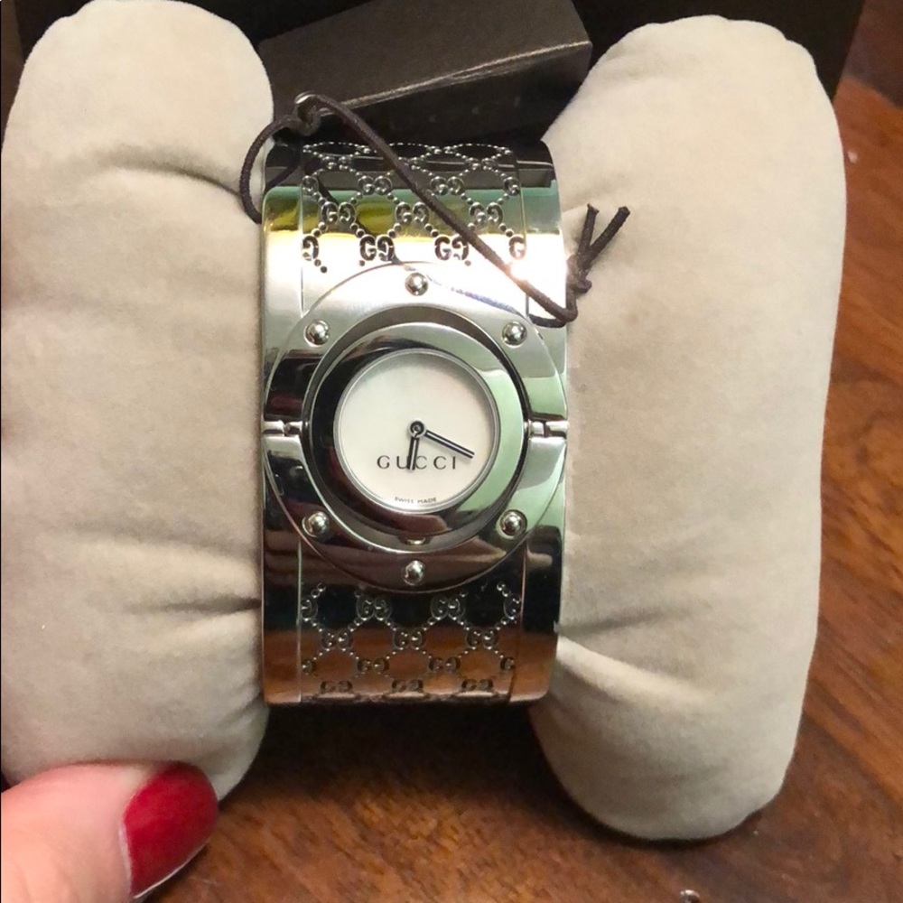 Gucci watch